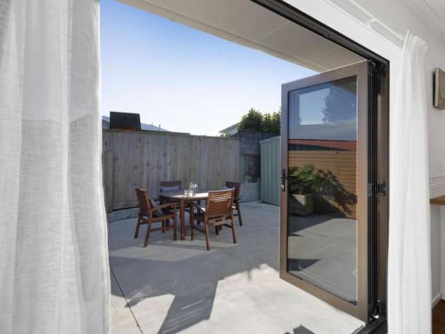 Apartment for sale in Hillsborough, Taranaki