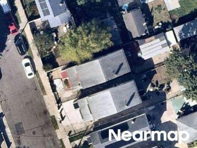 House for sale in Queens, Arverne