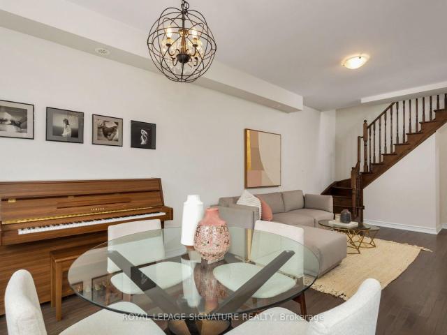 Condo for rent in Maple, Vaughan
