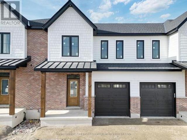 House for sale in Lucan-biddulph, Ontario