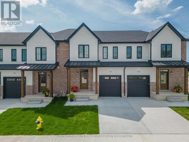 House for sale in Lucan-biddulph, Ontario