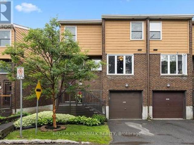 Townhouse for sale in Mulhurst Bay, Ontario