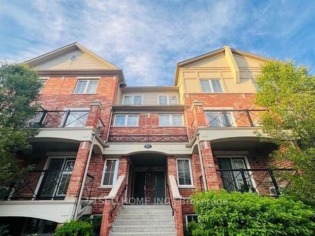 Condo for rent in Oakville, Ontario
