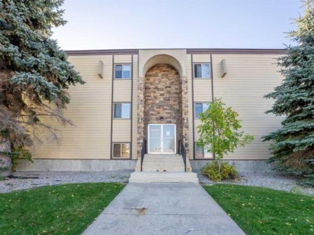 Condo for sale in Redwood, Lethbridge