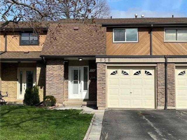 Townhouse for rent in Woburn, Ontario