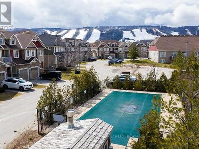 Townhouse for rent in Grey, Ontario