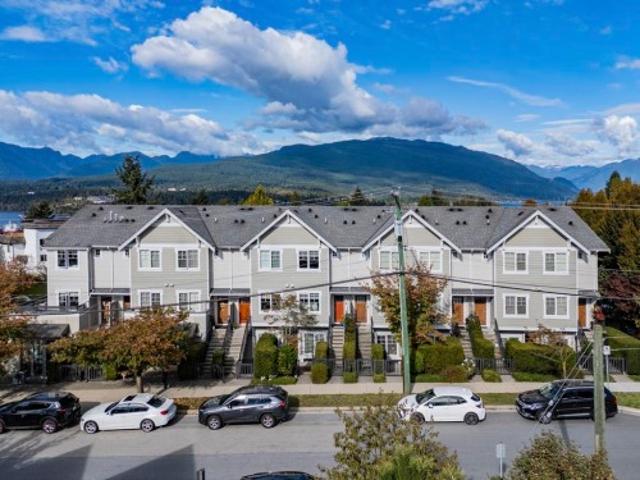 Townhouse for sale in Westridge, Burnaby