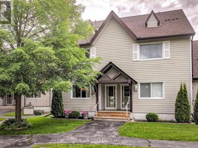 Townhouse for sale in Ramara, Ontario