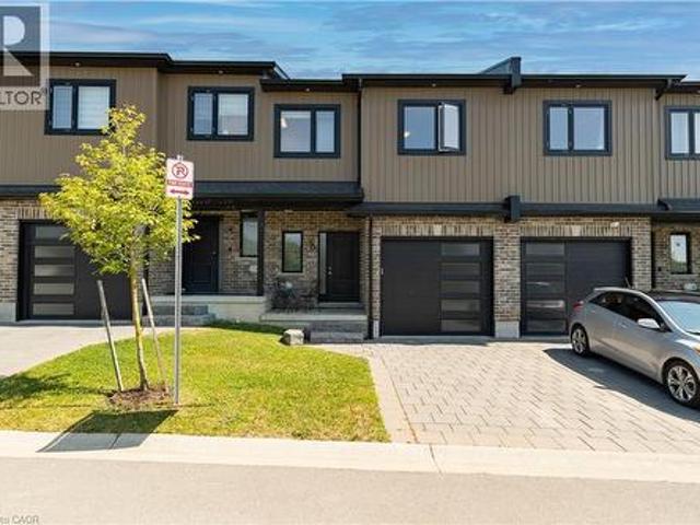 Townhouse for sale in Arva, Ontario