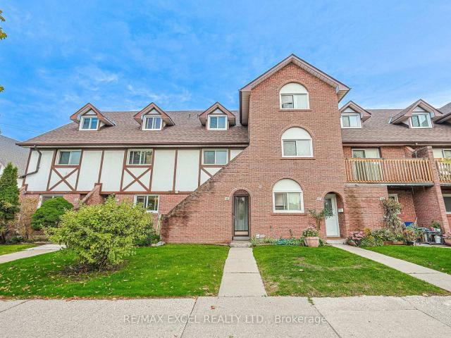 Condo for sale in Woburn, Ontario