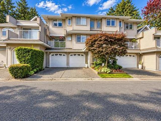 Townhouse for sale in Newton, Surrey