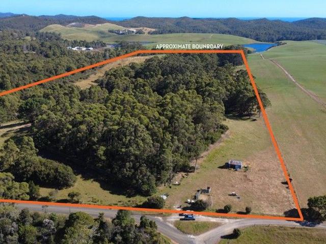 Land for sale in Sisters Creek, Tasmania