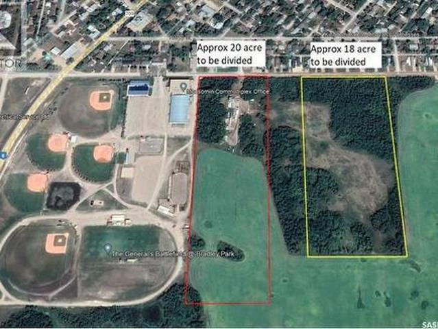 Land for sale in Moosomin, Saskatchewan