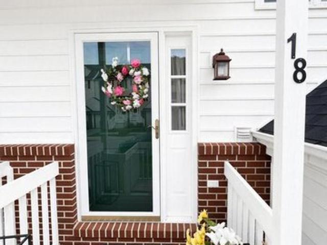 Townhouse for sale in Delaware