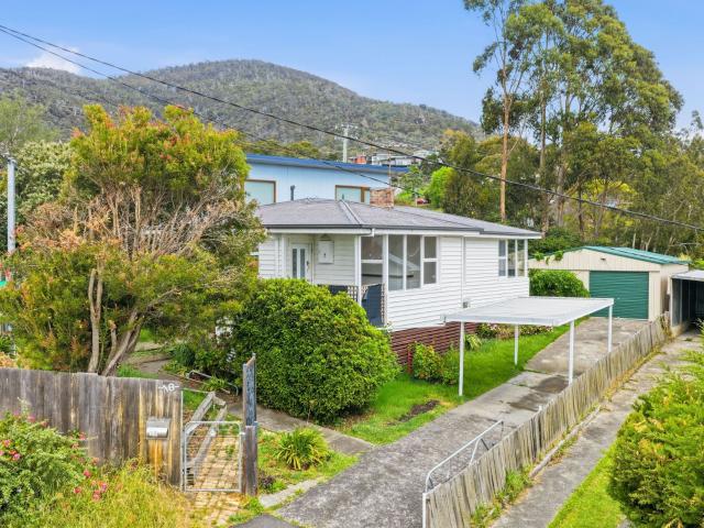 House for rent in Berriedale, Hobart