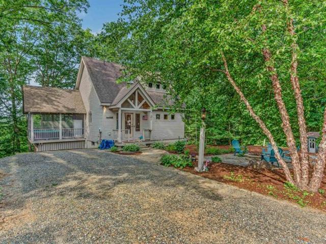 House for sale in New Hampshire