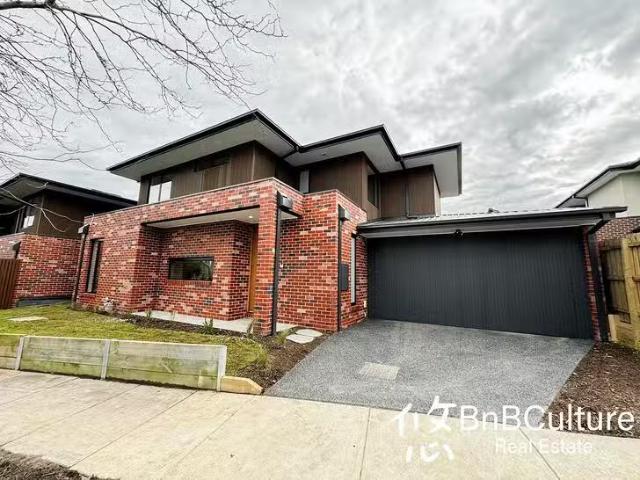 House for rent in Box Hill