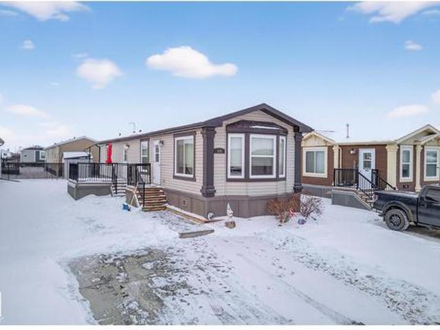 House for sale in Morinville, Alberta