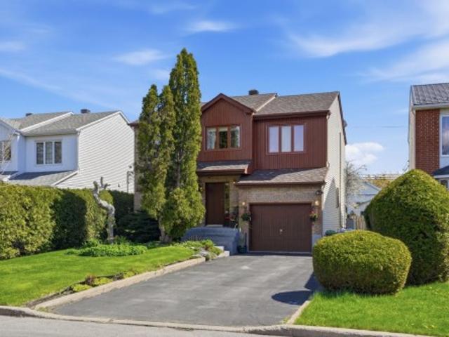 House for sale in Pointe-claire, Quebec