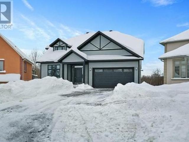 House for sale in Parry Sound, Ontario