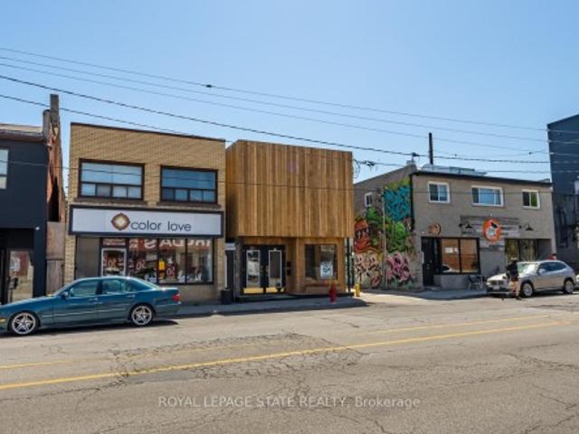 House for sale in Ancaster, Ontario