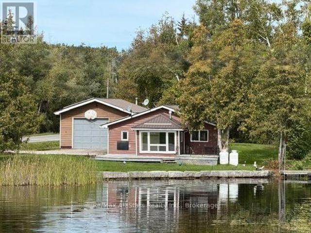 House for sale in Ontario