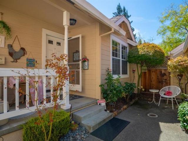 Townhouse for sale in Cotati, Sonoma County