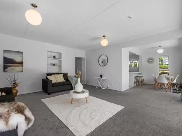 House for sale in Paremoremo, Oroua County