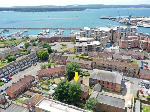 Flat for sale in Old Town, Poole