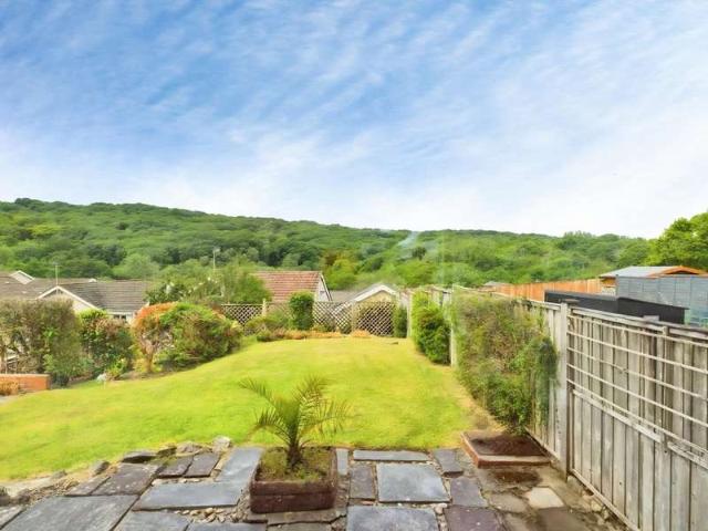 Farm for rent in Derwen Fawr, Nangreaves