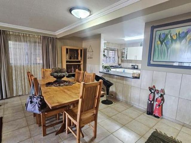House for sale in Ugu District Municipality, Kwazulu-natal