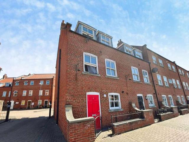 Maisonette for rent in Bargate, Boston