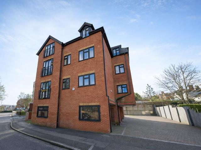 Land for sale in Aldershot, Hampshire