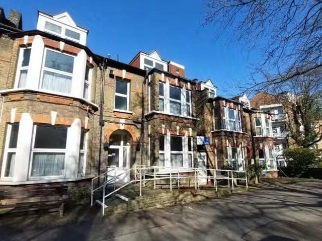House for rent in Snaresbrook, Greater London