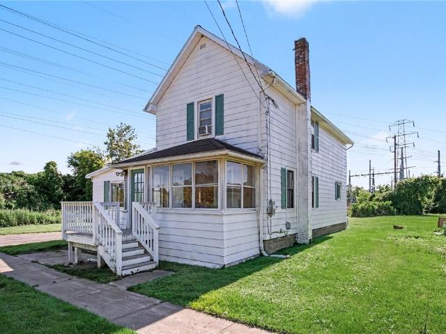 House for sale in Farmington, New York