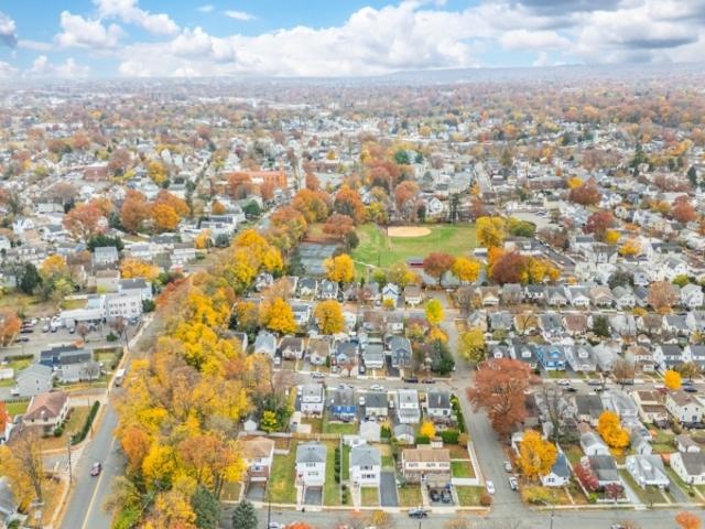 House for sale in Bloomfield, New Jersey