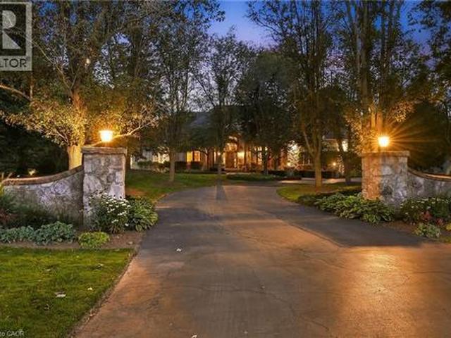 House for sale in Ancaster, Ontario