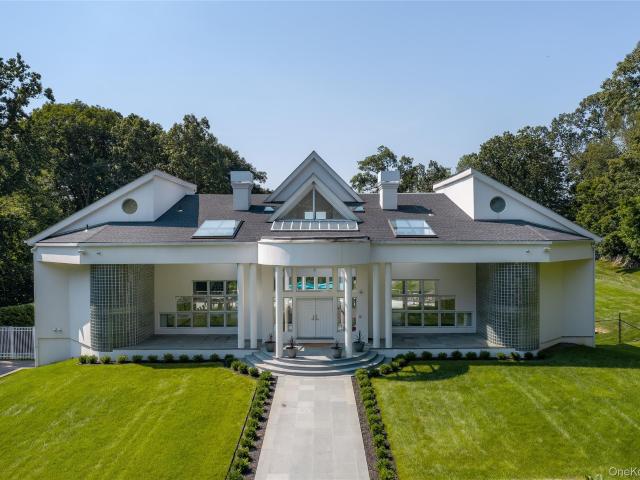 House for sale in Croton On Hudson, New York