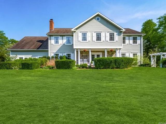 House for sale in Hamden, Connecticut