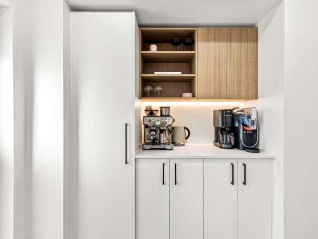 House for sale in Chaslands, Canterbury