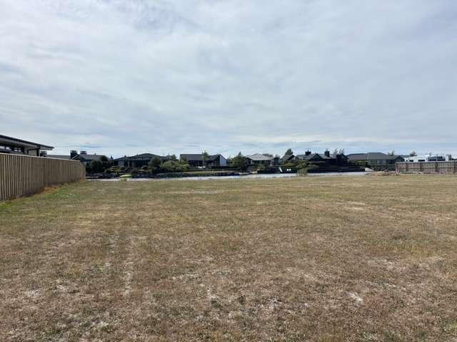Land for sale in Canterbury