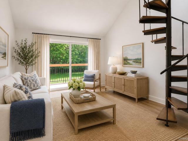 Condo for sale in Eastchester, New York