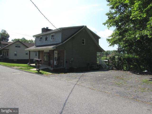 House for sale in Lavelle, Pennsylvania