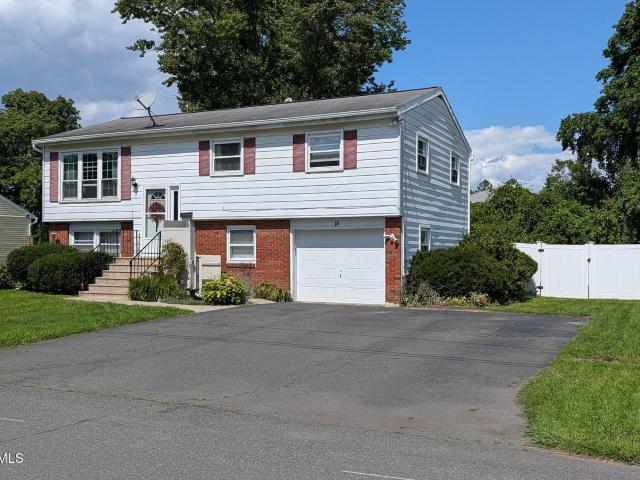 House for sale in Castleton On Hudson, New York