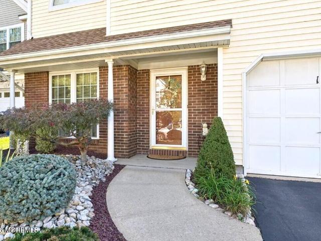 House for sale in Spring Knolls, Old Bridge Township