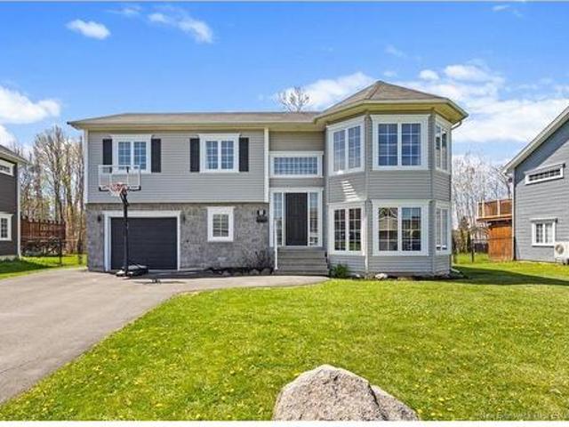 House for sale in Oromocto, New Brunswick