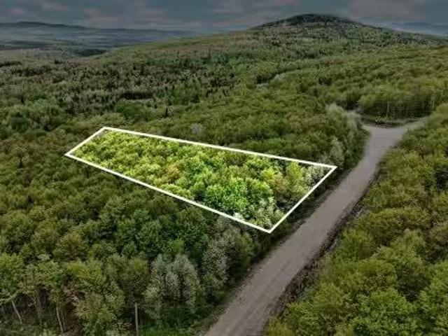 House for sale in Le Granit, Quebec