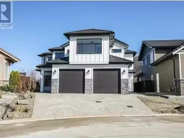 House for sale in Osoyoos