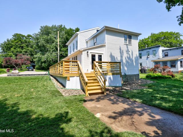 House for sale in Saratoga, New York