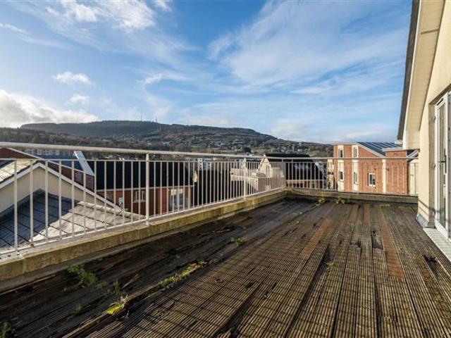 Apartment for sale in Bluebell, Dublin